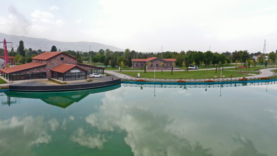 Vakıf Bera Kent Parkı hizmete açıldı