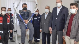 Karacabey Belediyesi, ihtiyaç sahipleri ile hayırseverler arasında köprü oluyor