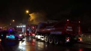 Milyon değerindeki malzemeler küle döndü