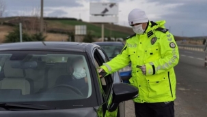 Yurt genelindeki denetimlerde 21 bin 292 araç ve sürücüye idari işlem