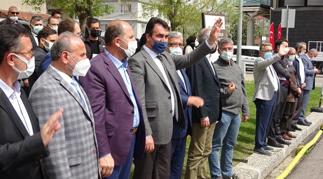 14 TIR dolusu yardım dualarla uğurlandı