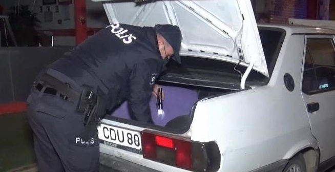 Bursa'da kısıtlamada hareketli gece