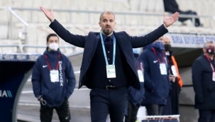 Bursaspor’da Mustafa Er belirsizliği