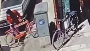 İnegöl'de bisiklet hırsızlığı anbean kamerada