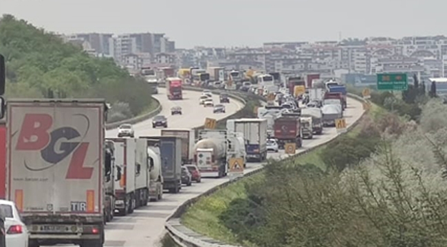 İstanbul'dan kaçış Bursa trafiğini vurdu!
