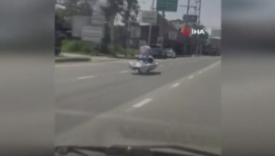 Jet skiye teker taktı otobana çıktı