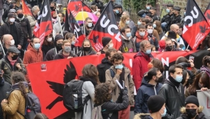 Paris'te ırkçılık ve aşırı sağ karşıtı protesto