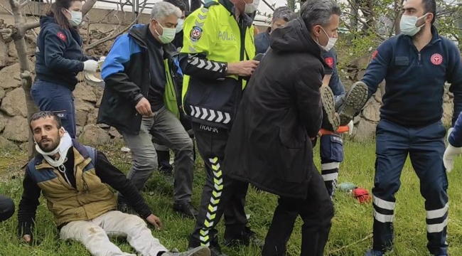 Parka uçan araçta 4 yaralı