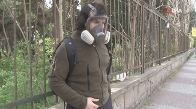 Tedbiri abarttı, vaka sayısı artınca dışarı gaz maskesiyle çıktı