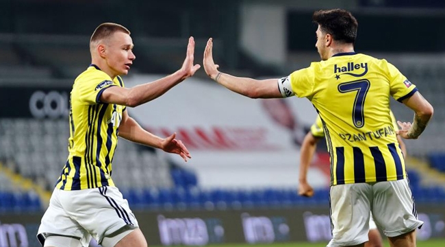 Zirvede fark azaldı