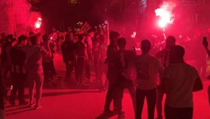 Bursa'da kısıtlamaya rağmen şampiyonluk kutlaması