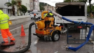 BUSKİ’den sel bölgesine anında müdahale