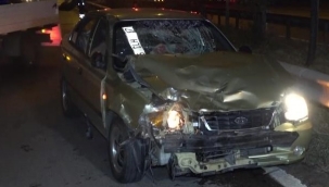 Kırmızı ışıkta geçen motosikletli kazaya neden oldu: 1’i ağır 3 yaralı