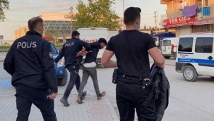 Pazaryerinin camlarını kıran saldırgan etkisiz hale getirildi
