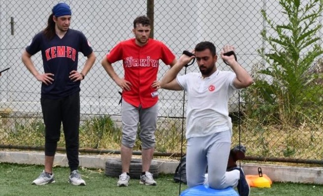 Beyzbol A Milli Takımı İznik kampında