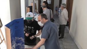 Bursa Erkek Lisesi Bilim Fuarını açtı