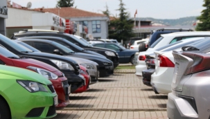 Fiyatlar düştü, ikinci el hareketlendi