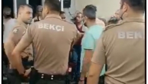 Parayı kaptırdı komiserin kolunu ısırdı
