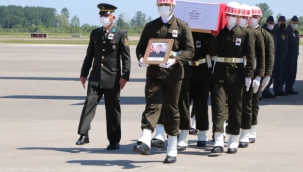 Şehit Samet Şeker'in naaşı Samsun'da