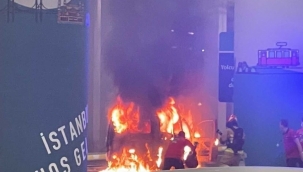 Vip araç alev alev yandı