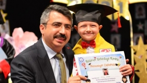 Yıldırımlı miniklerin mezuniyet heyecanı