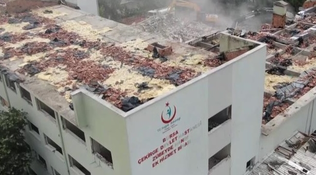 zubeydehanim dogumevi binasi yikildi aci tatli tum anilar yerle bir oldu bursa duysun