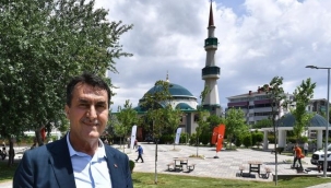 Camilere Osmangazi eli değiyor