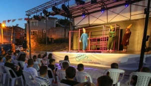 Nilüferli çocuklara açık havada tiyatro