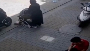 Önce düşürdü sonra üstüne bastı!