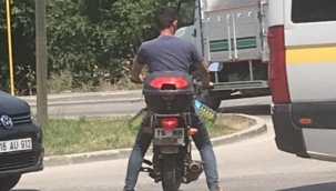 Pet şişeyle benzin alınca polis alarma geçti