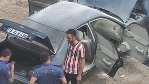 Satın alacağı araç noterdeyken alev aldı