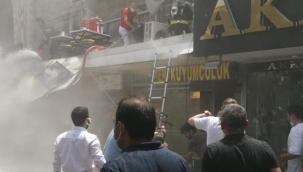 Tarihi kapalı çarşıda korkutan yangın
