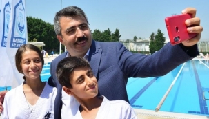 Yaz okulları ilk dönem mezunlarını verdi