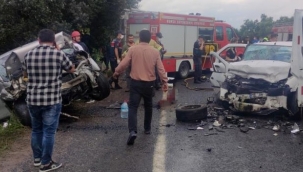 Yazlık komşuları aynı otomobilde can verdi