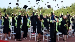 Ziraat Fakültesi’nde mezuniyet coşkusu