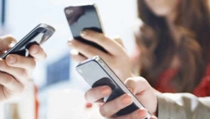 Akıllı telefonlar göz yoruyor