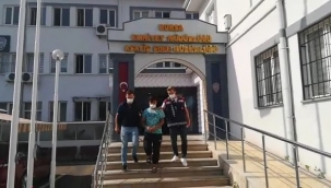 Bisikletli kapkaççı dövmesinden yakalandı