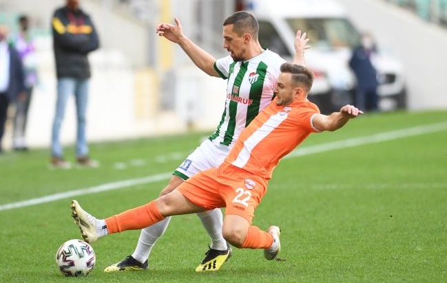 Bursaspor sahasında Adanaspor’u konuk edecek