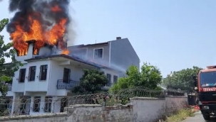 Çatı tadilatında yangın çıktı