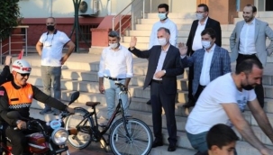 Depreme dikkat çekmek için pedal çevirdiler