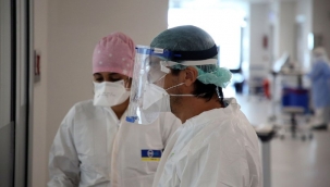 Koronavirüs salgınında yeni vaka sayısı 17 bin 332