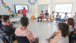 Nilüfer’de gençlere dijital katılım eğitimi