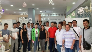 Özbek heyetten Bursa Mobilyası'na tam puan