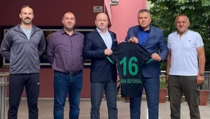 Başkan Gülgüler'den BTSO Celal Sönmez Spor Lisesi'ne ziyaret