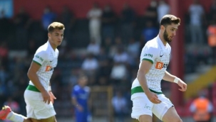 Bursaspor'lu futbolcu İsmail Yüksek’in arabası çalındı