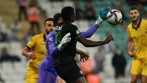Bursaspor, Timsah Park’ta 8 puan kaybetti