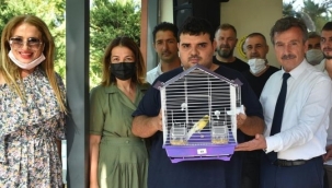 Engeller hayvan sevgisiyle aşılıyor