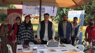 Gürsulu gençler için Avrupa ışığı