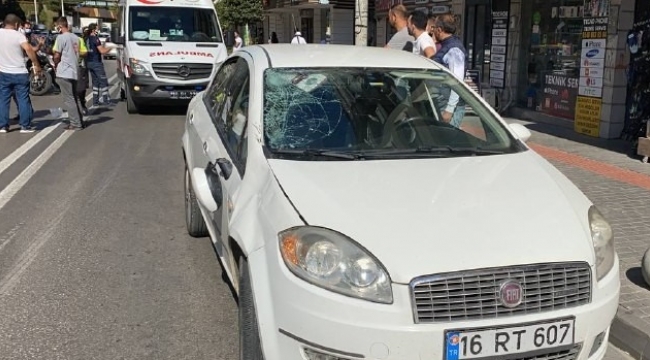 Karşıya geçmeye çalışan kadına otomobil çarptı : 1 ağır yaralı