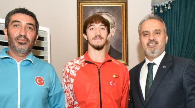 Millî atlet Bursa’nın gururu oldu